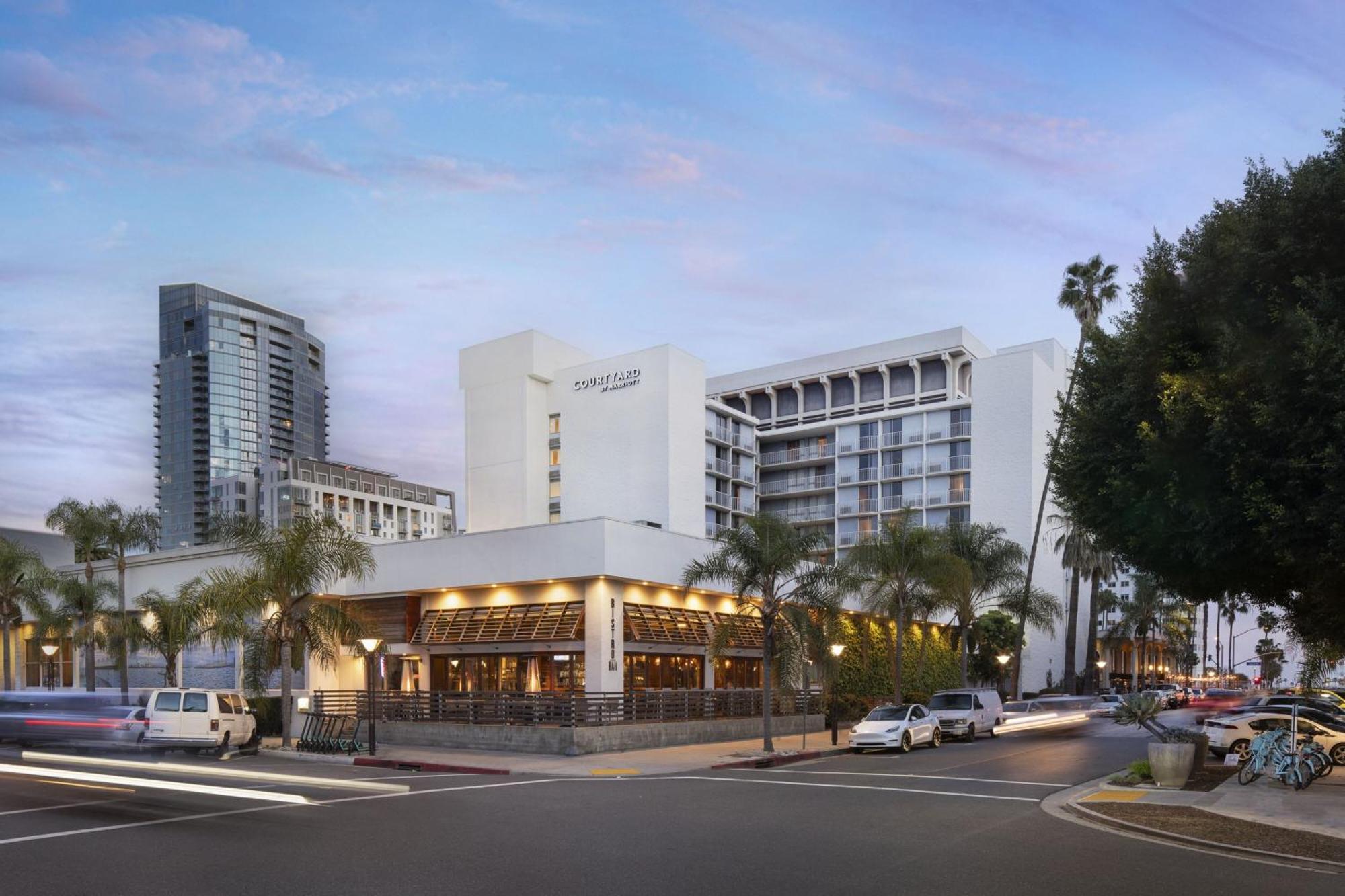 Courtyard By Marriott Long Beach Downtown Extérieur photo